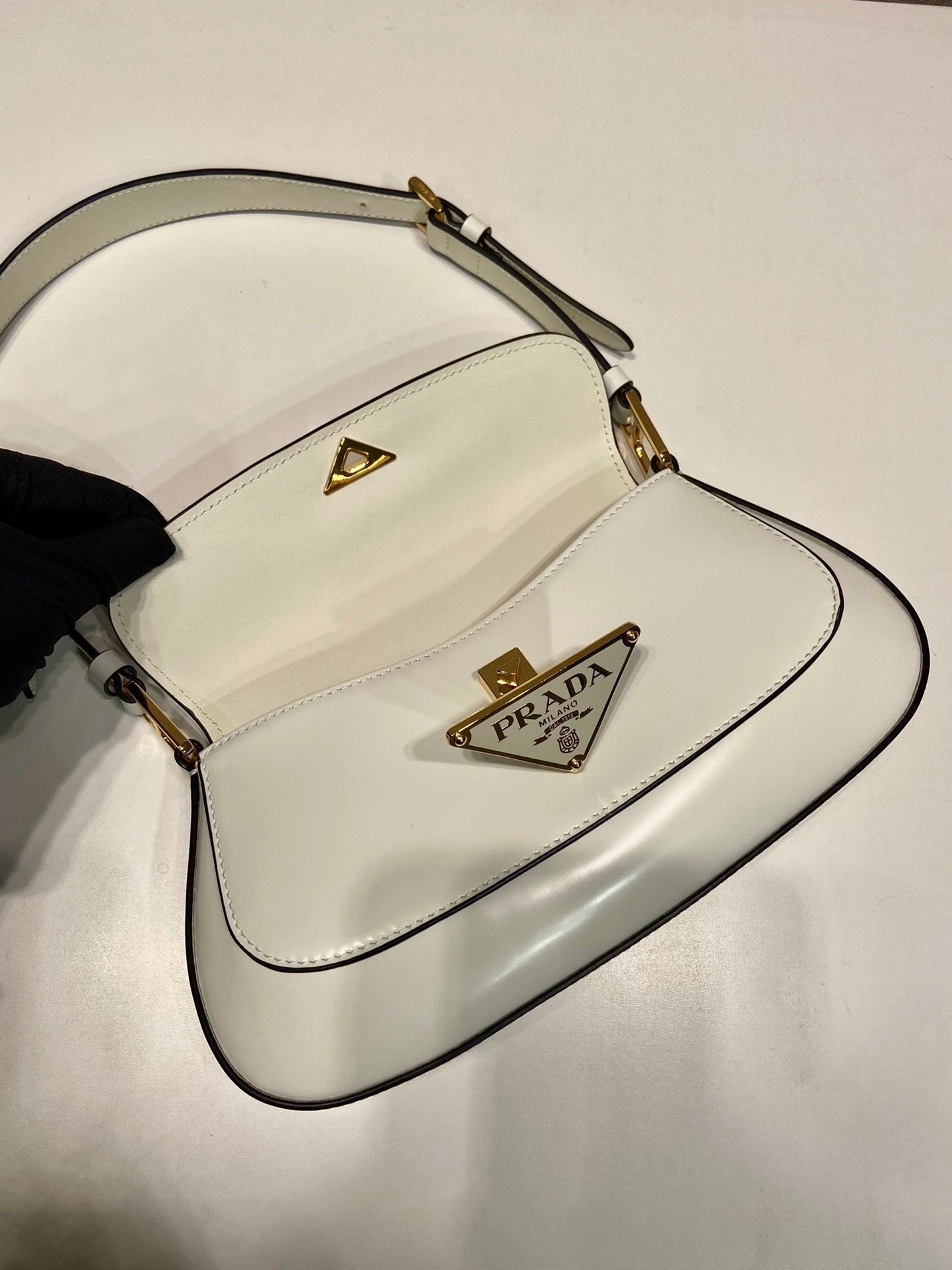 Bolsa Shoulder Couro Estruturada Preta