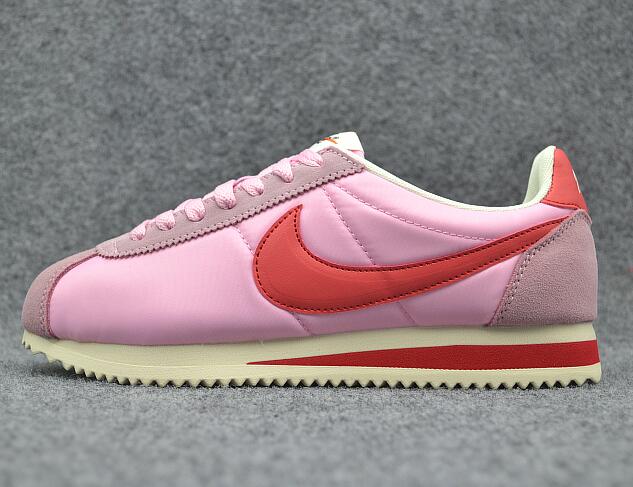 Tênis Couro Rosa Clássico Cano Baixo