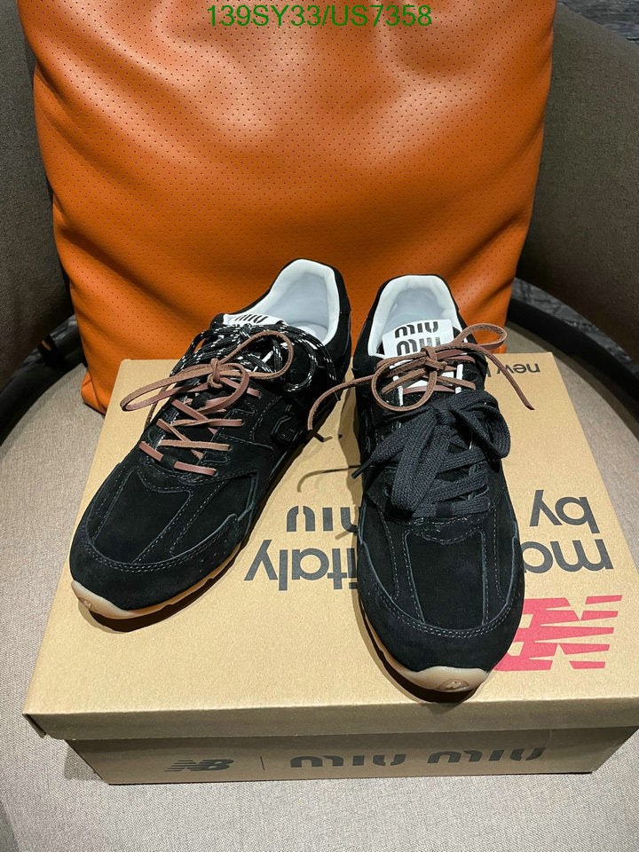 Tênis Runner Malha Preto Detalhes Contrastantes