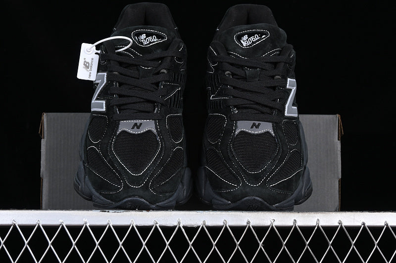 Tênis Runner Malha Preto Cinza e Branco