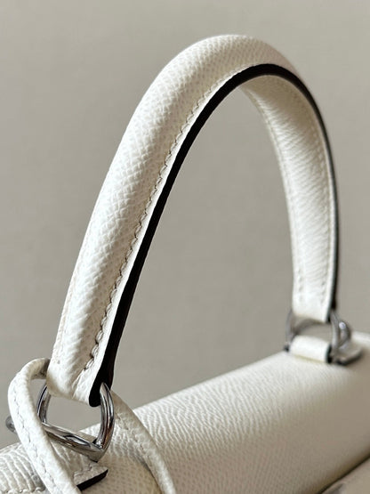 Bolsa Satchel Couro Estruturada com Alça Superior