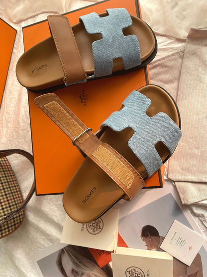 Sandália Couro Jeans Tira em H Vazada