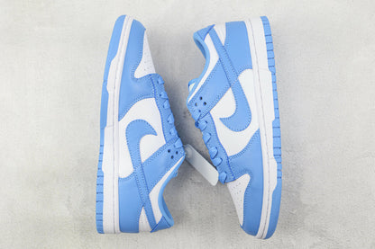 Tênis Cano Baixo Couro Branco com Detalhe Azul