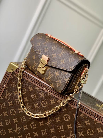 Bolsa Pequena Couro Marrom
