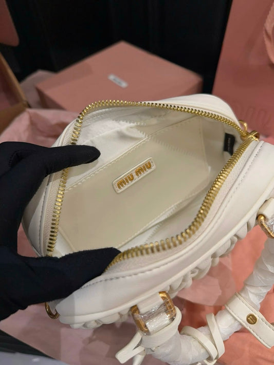 Bolsa Miu Miu Arcadie Matelassê Off White
