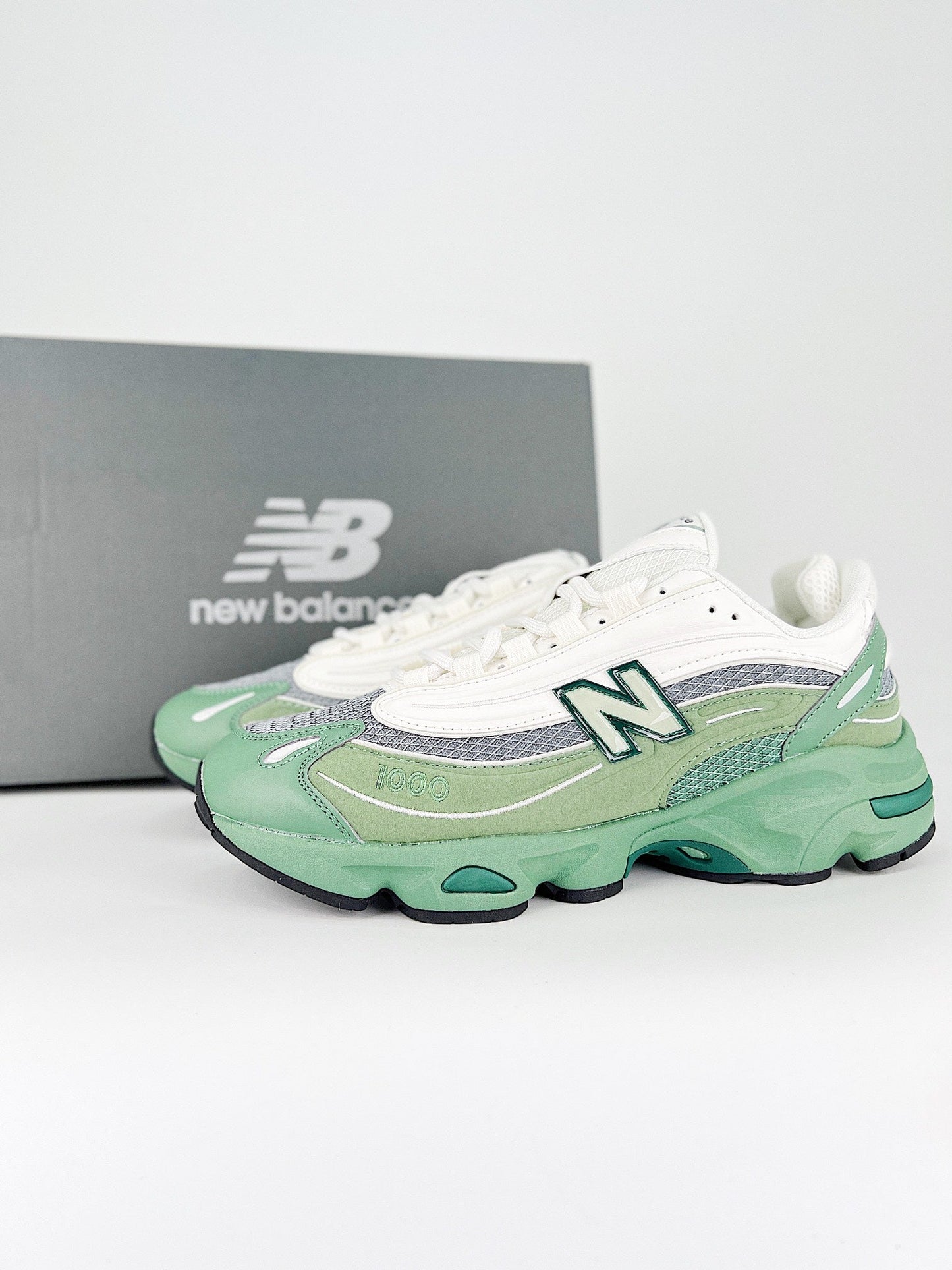 Tênis Runner Mesh Verde Cinza