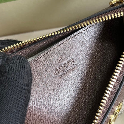 Bolsa Pequena Couro Bege Letras Entrelaçadas Small