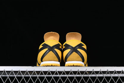 Tênis Couro Camurça Amarelo Listra Preta Lateral