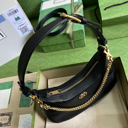 Bolsa Ombro Couro Preto com Fechamento Frontal
