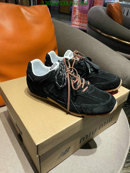 Tênis Runner Malha Preto Detalhes Contrastantes