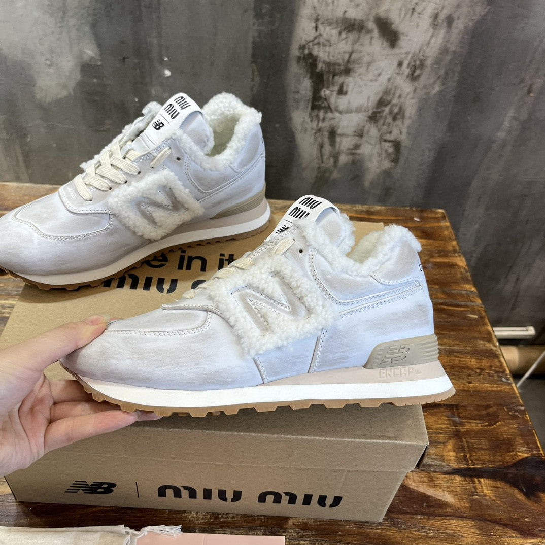 Tênis Casual Colaboração Textil Branco e Cinza