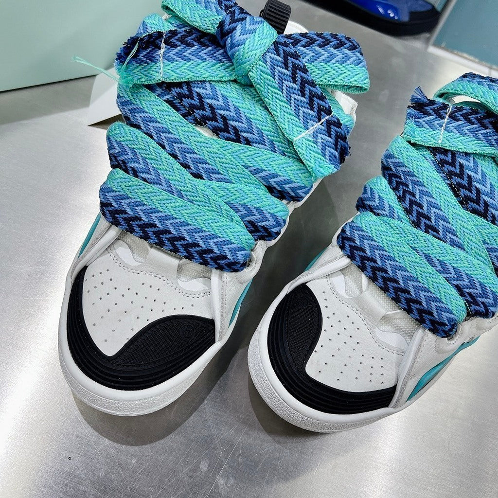 Tênis Couro Branco Detalhe Azul Solado Chunky