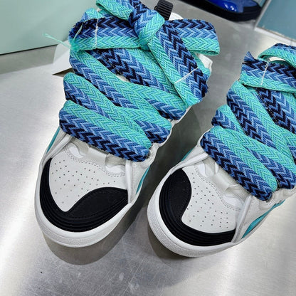 Tênis Couro Branco Detalhe Azul Solado Chunky