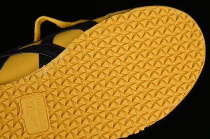 Tênis Couro Camurça Amarelo Listra Preta Lateral