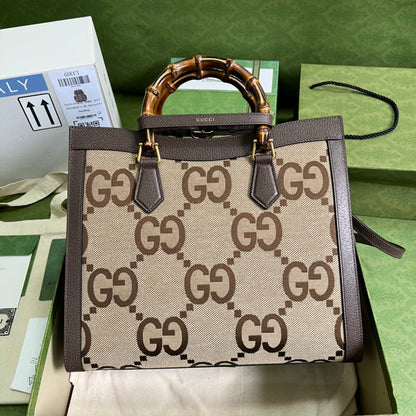 Bolsa Tote Couro Camel Letras Entrelaçadas Pequena
