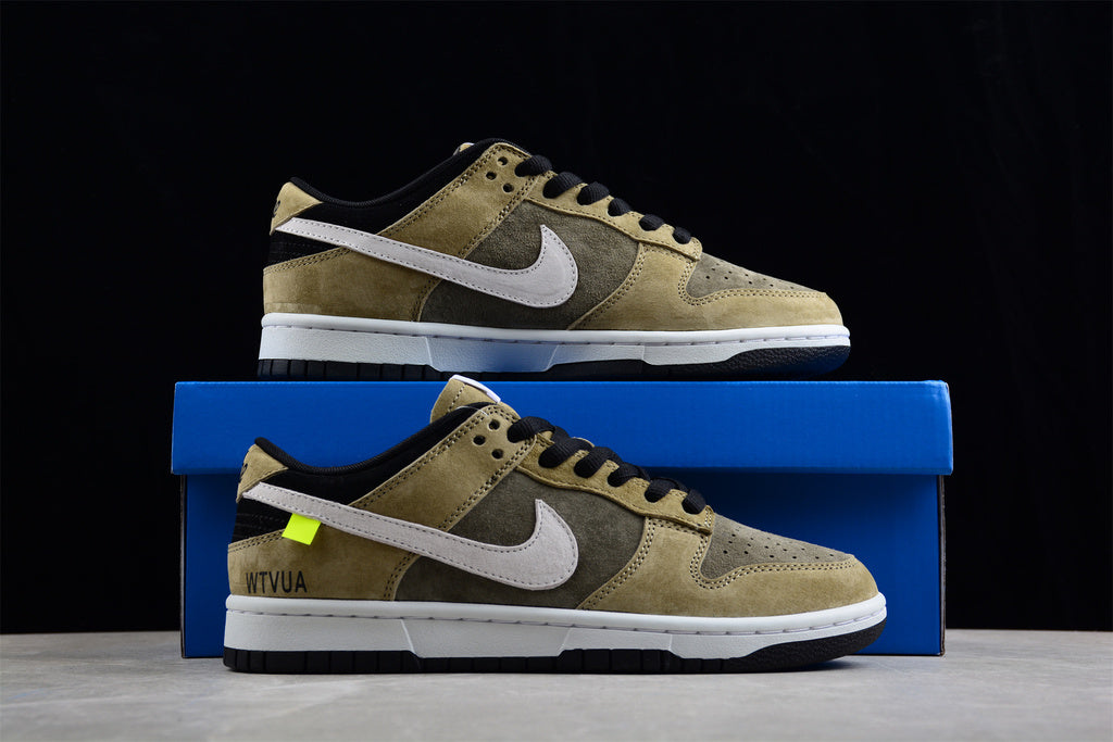 Tênis Cano Baixo Couro Colorido Detalhe Swoosh