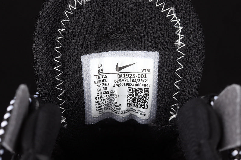 Tênis Runner Malha Preto Detalhes Brancos