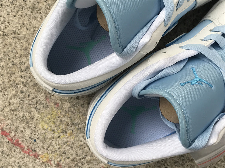 Tênis Cano Baixo Couro Azul Gelo Bicolor