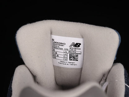 Tênis Runner Malha Natural e Indigo Solado Contrastante