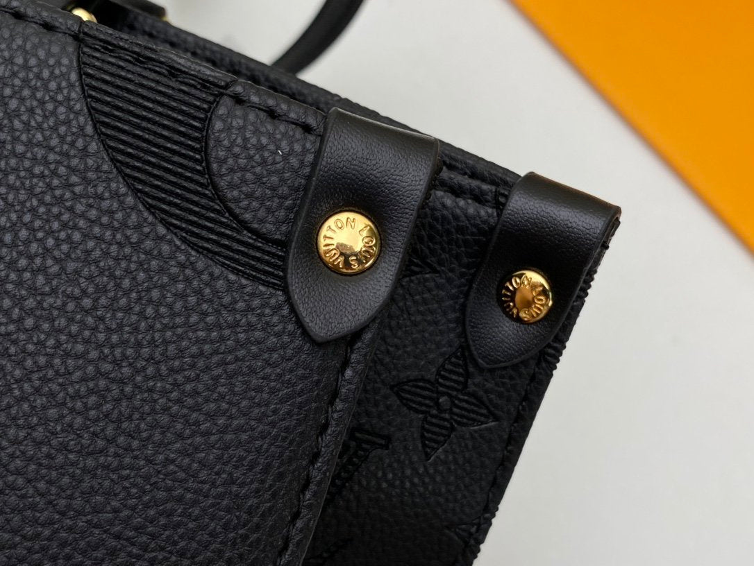 Bolsa Tote Couro Padrão Monograma Geométrico Marrom Tamanho Médio