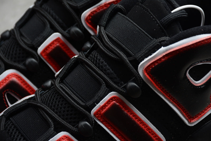 Tênis Cano Alto Couro Preto Branco Detalhe Vermelho