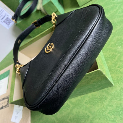 Bolsa Ombro Couro Preto com Fechamento Frontal