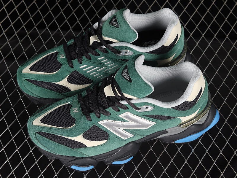 Tênis Runner Malha Forest Green Detalhe Cinza