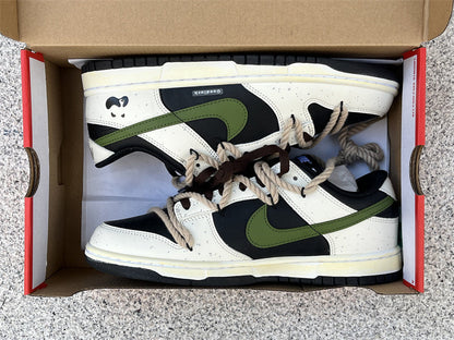 Tênis Cano Baixo Couro Branco Preto e Verde
