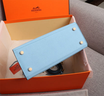 Bolsa Satchel Couro Azul com Fecho Frontal