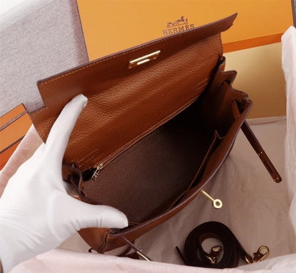 Bolsa Satchel Couro Estruturada com Alça Superior