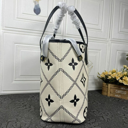Bolsa Tote Couro Padrão Monograma Geométrico Bordado