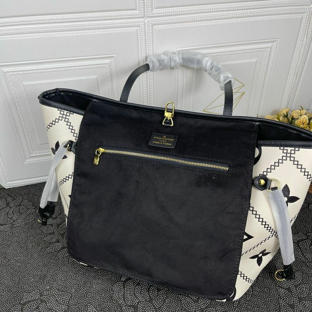 Bolsa Tote Couro Padrão Monograma Geométrico Bordado