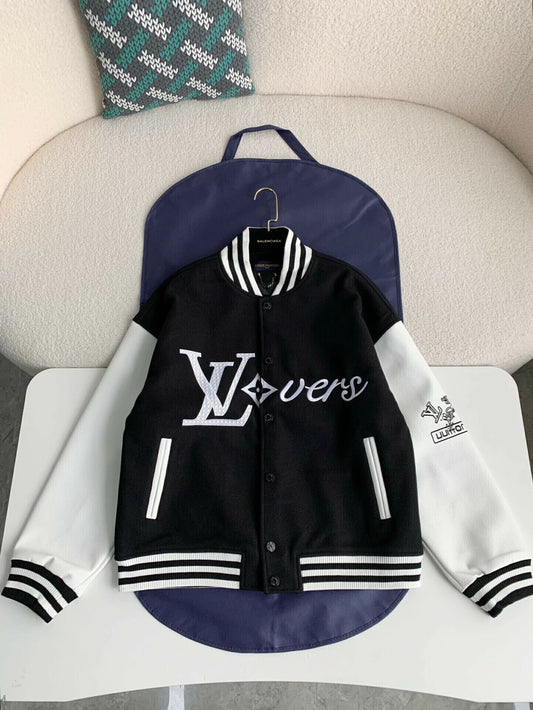 Jaqueta Louis Vuitton LV Lovers Varsity Preta