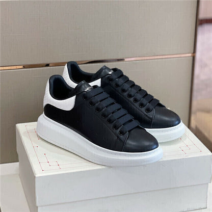 Tênis Couro Preto Branco Detalhe Lateral