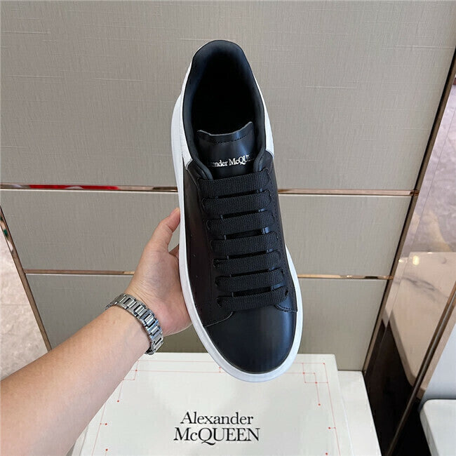 Tênis Couro Preto Branco Detalhe Lateral