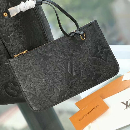 Bolsa Tote Couro Padrão Monograma Geométrico Preto MM