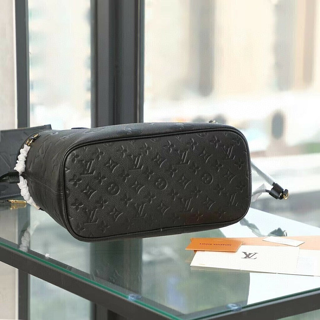 Bolsa Tote Couro Padrão Monograma Geométrico Preto MM