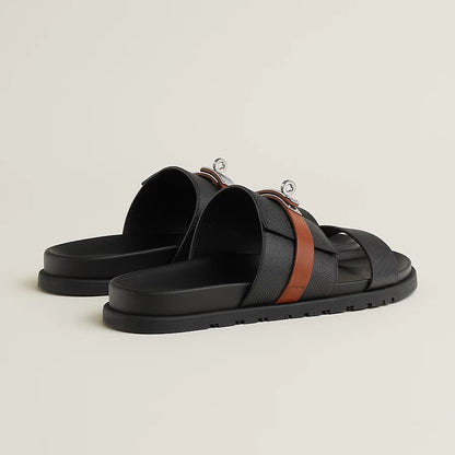 Sandália Slip-on Couro Conforto Clássica
