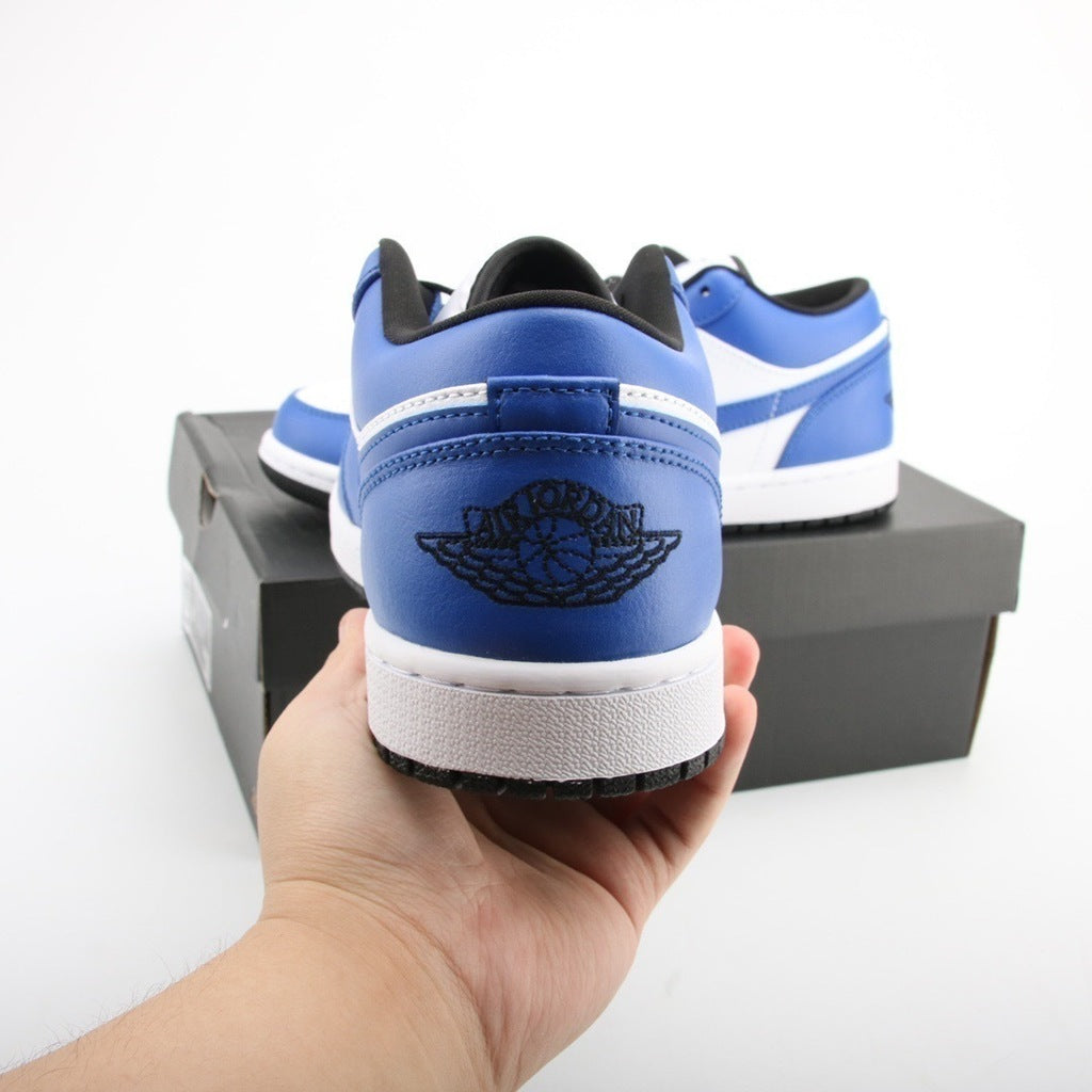Tênis Cano Baixo Couro Azul Royal com Detalhes Preto e Branco