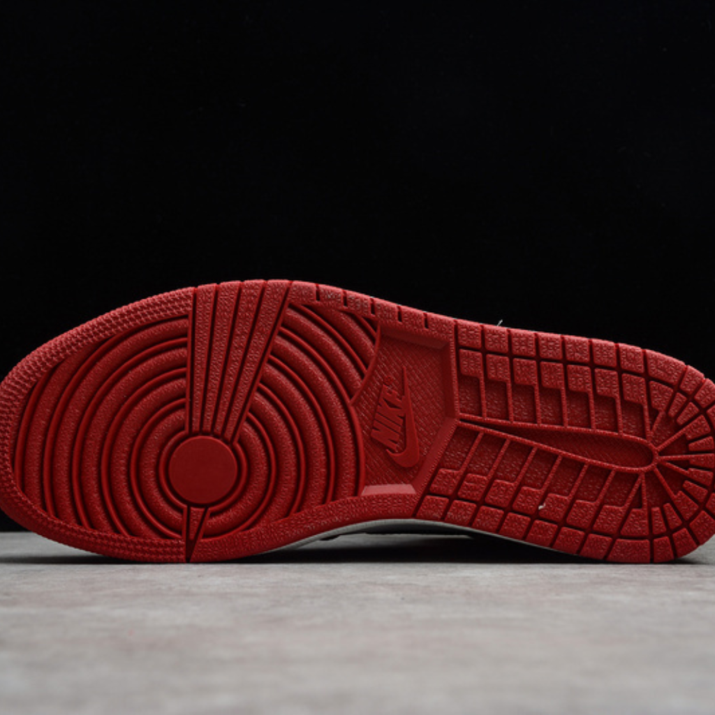 Tênis Cano Alto Couro Preto Vermelho Detalhe Branco