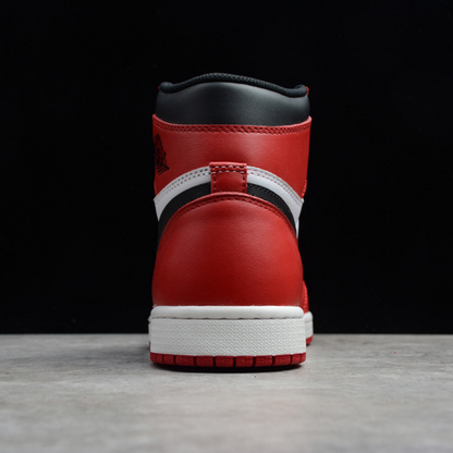 Tênis Cano Alto Couro Preto Vermelho Detalhe Branco