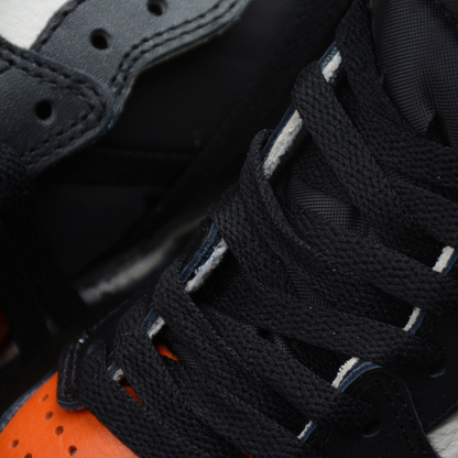 Tênis Cano Alto Basquete Couro Laranja Preto e Branco