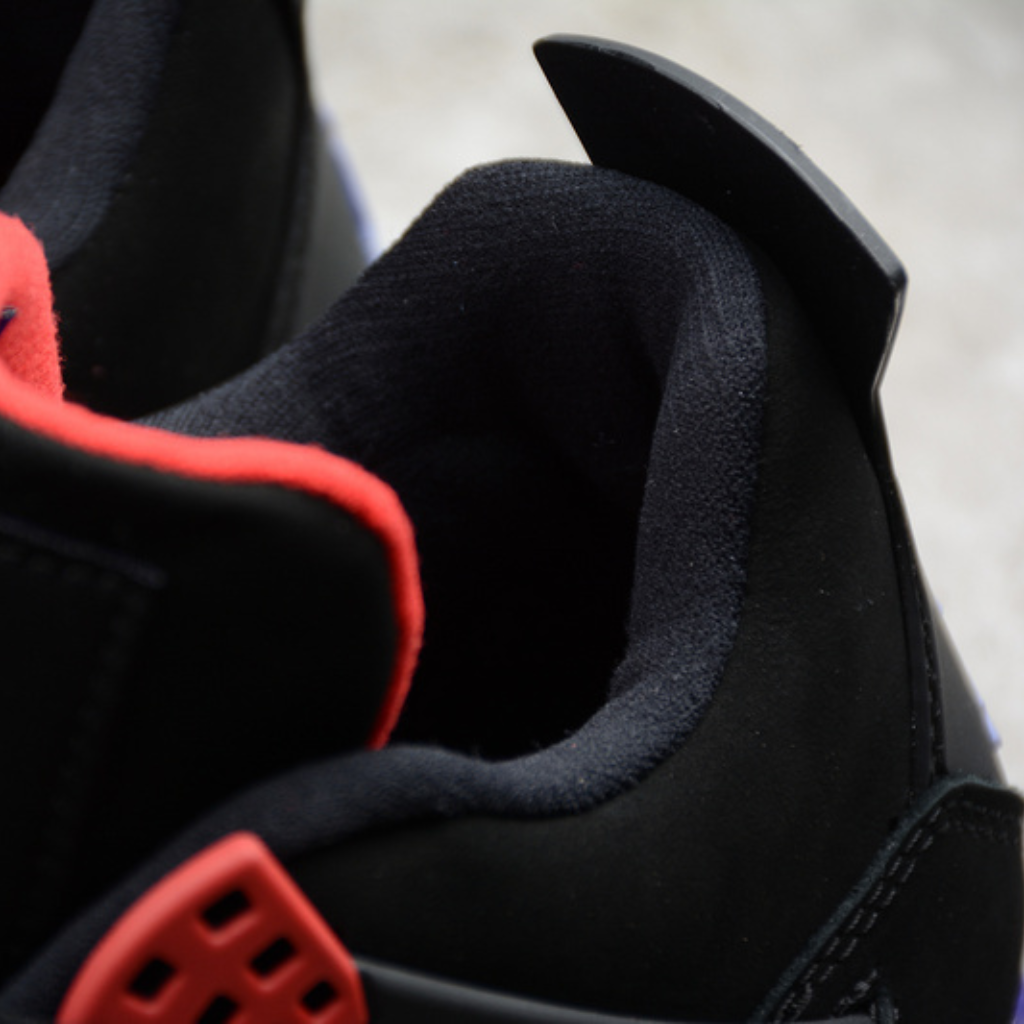 Tênis Cano Alto Basquete Preto Vermelho Detalhes Dourados