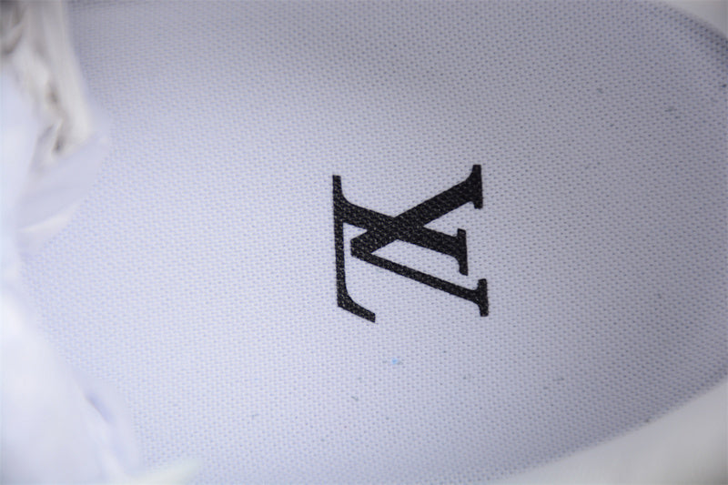 Tênis Casual Cano Baixo Branco com Detalhe Verde