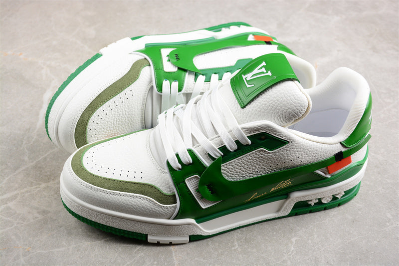 Tênis Casual Cano Baixo Branco com Detalhe Verde