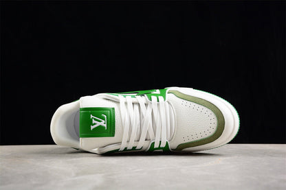 Tênis Casual Cano Baixo Branco com Detalhe Verde