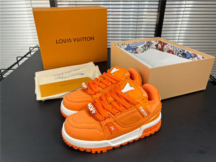 Tênis Runner Malha Laranja Solado Volumoso
