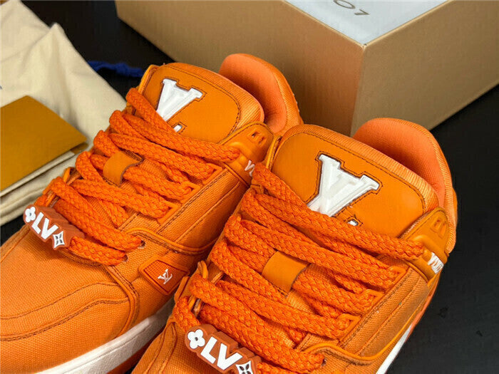 Tênis Runner Malha Laranja Solado Volumoso