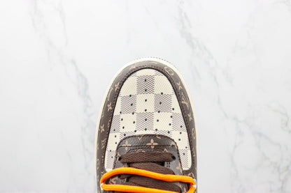Tênis Cano Baixo Couro Branco Collab Listra Lateral
