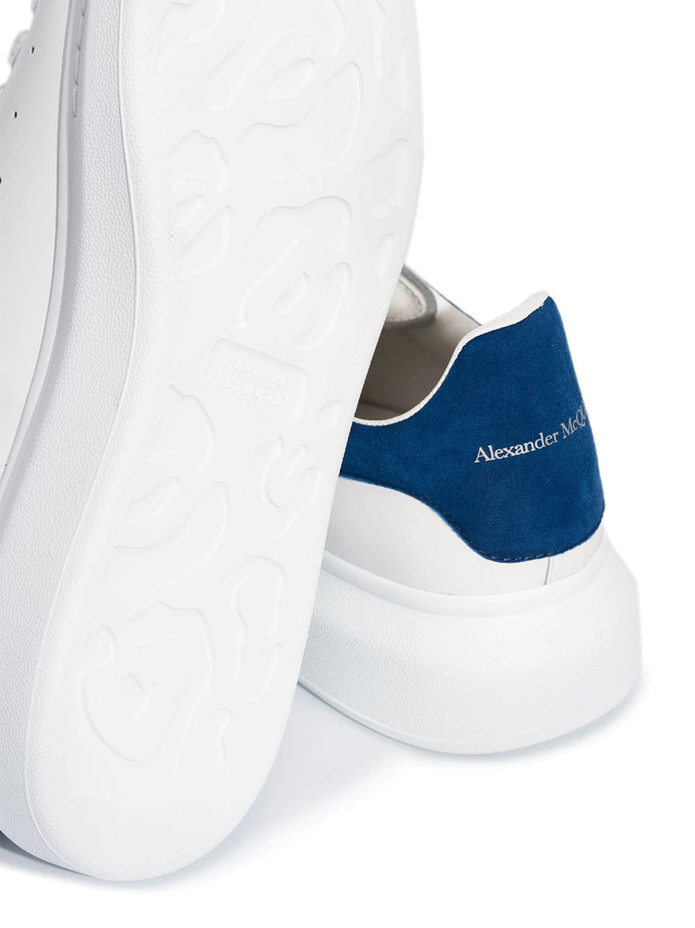 Alexander McQueen Tênis com solado oversized